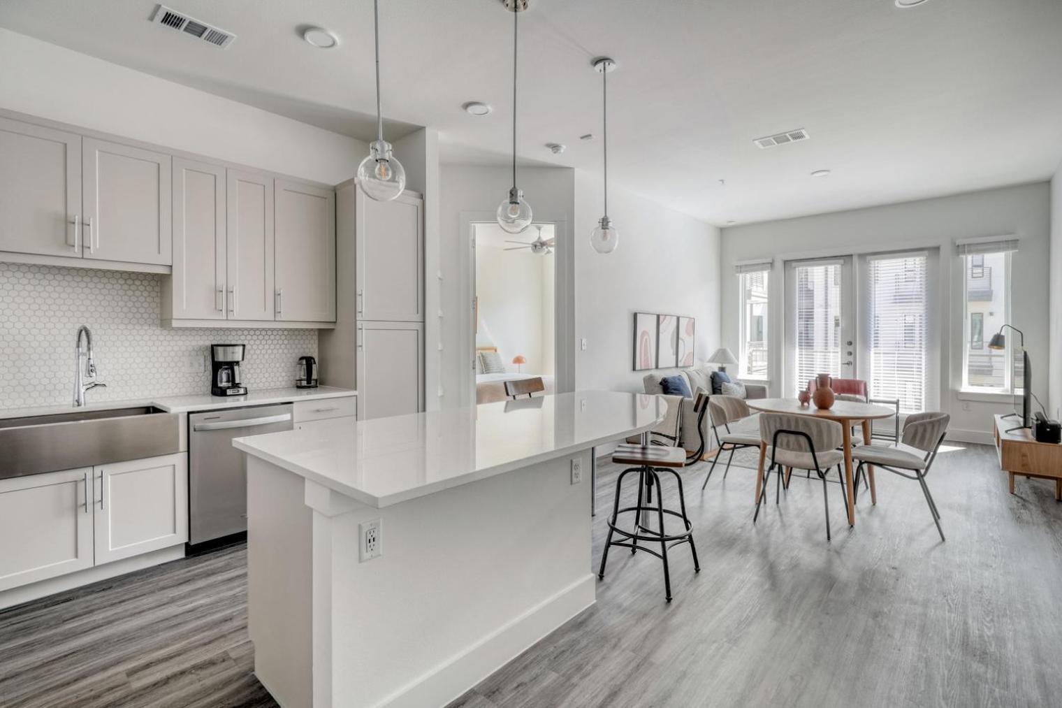 Highlands 2Br W Pool Wd Gym Vibrant Area Atx-198 Apartment Austin Exterior photo