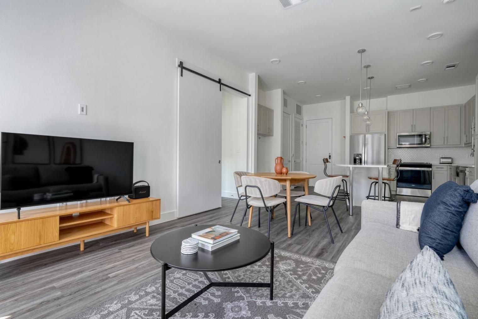 Highlands 2Br W Pool Wd Gym Vibrant Area Atx-198 Apartment Austin Exterior photo
